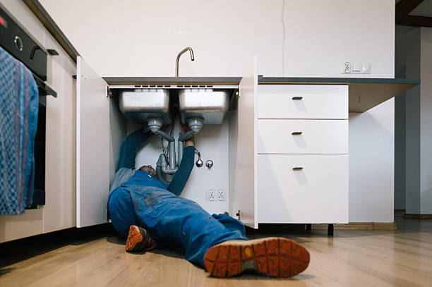 Professional Leak Detection technician working in Mukwonago, WI